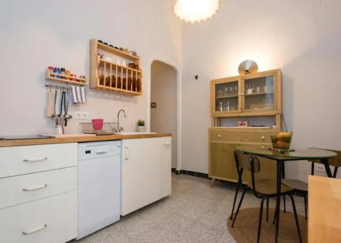 Casa Pepita: Vintage Spirit In The Old Town
